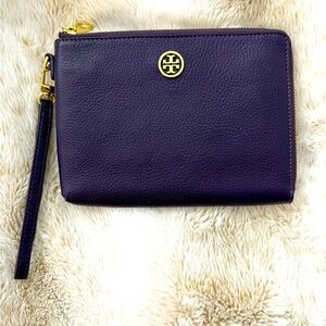 NWOT Tory Burch Purple Leather Wristlet